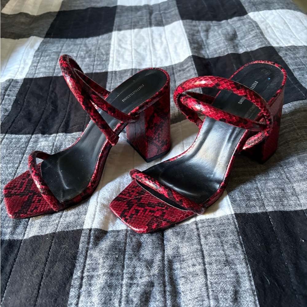 PrettyLittleThing Women's Black and Red Mules